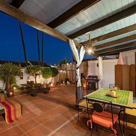 Charming Two Bedroom House * Marbella